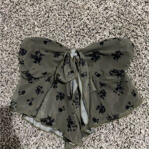 Floral Strapless Top